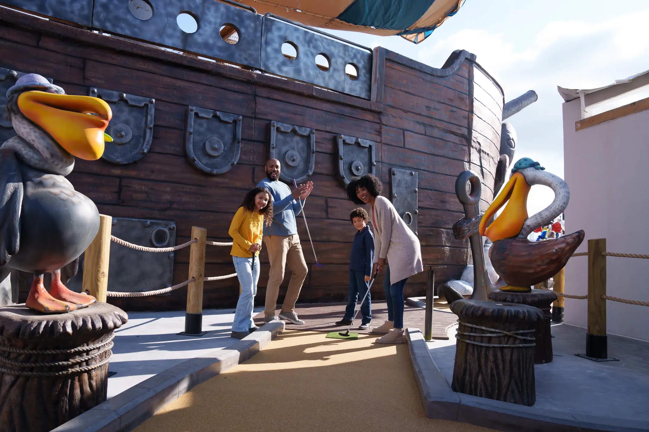 Pirate Shipwreck Mini-Golf